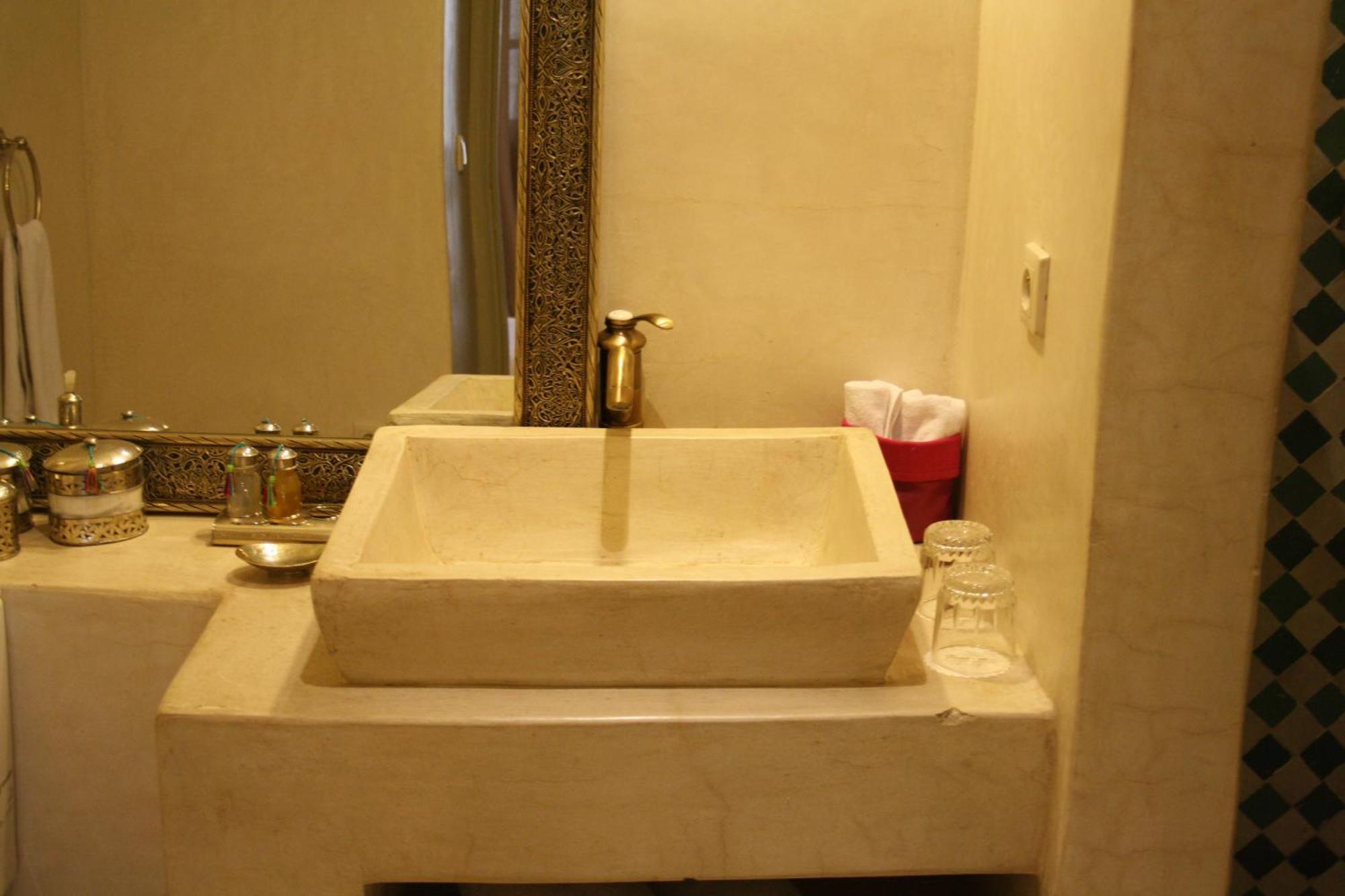 Riad Shama &